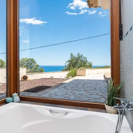 Anis - Plusholidays Villa