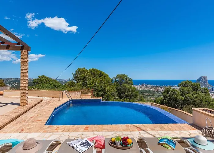 Anis - Plusholidays * Calpe
